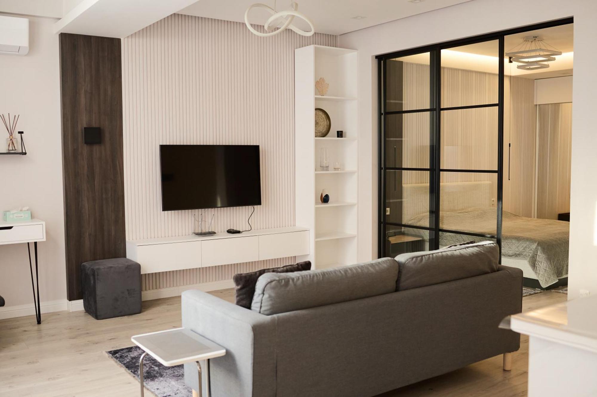 Lovely 1-Bedroom Rental Unit In Downtown Ντουσαμπέ Εξωτερικό φωτογραφία